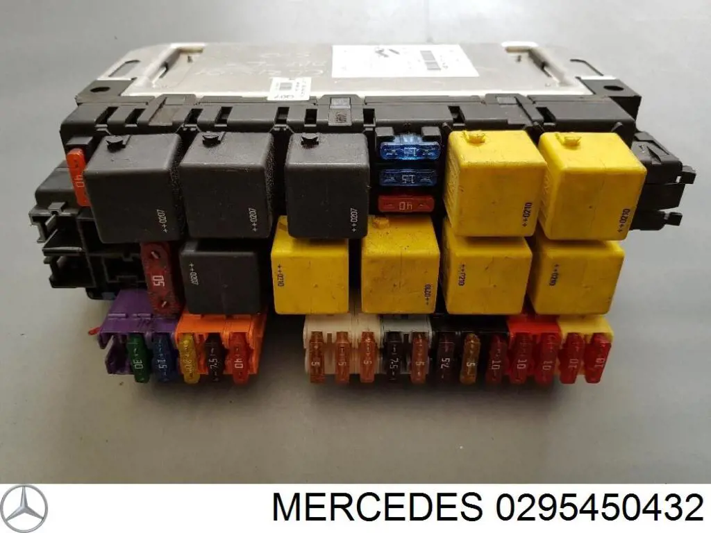 Купить 0275454432 Mercedes Монжатный блок реле