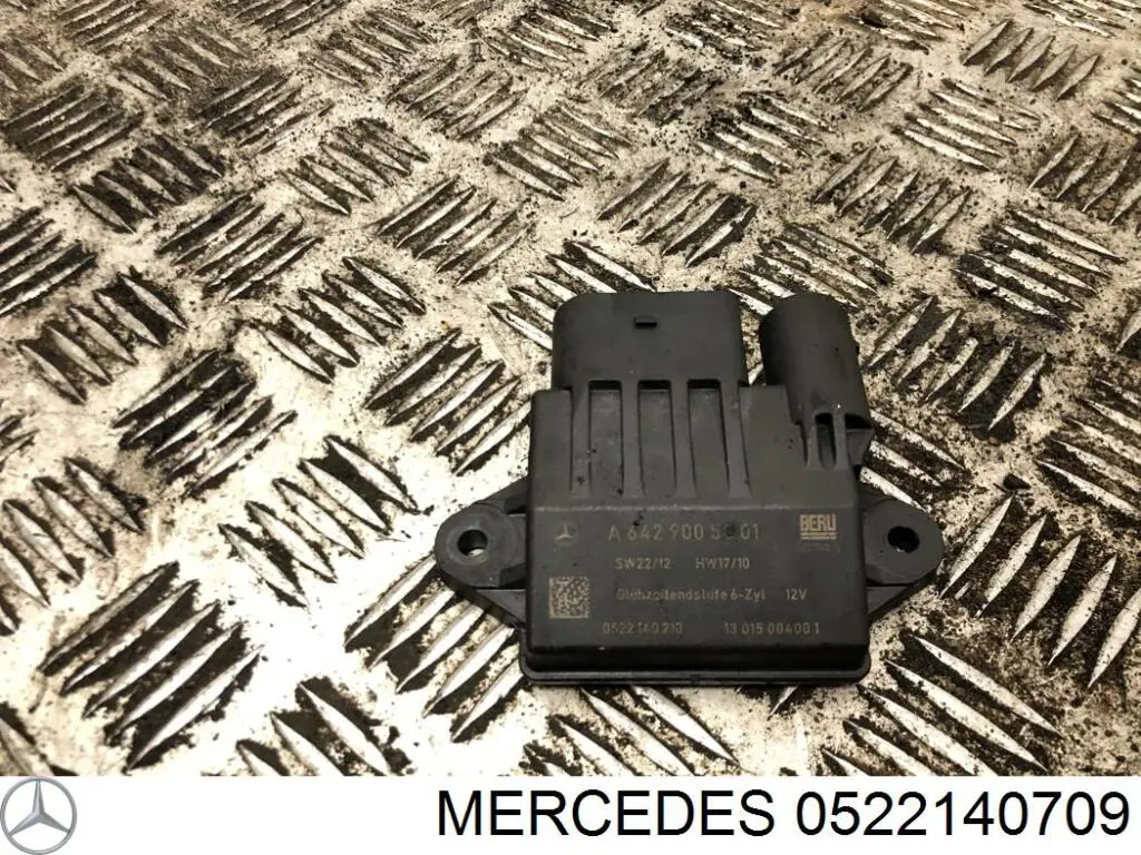 0522140709 Mercedes Реле свечей накала