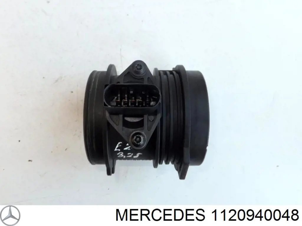 1120940048 Mercedes Датчик расхода воздуха
