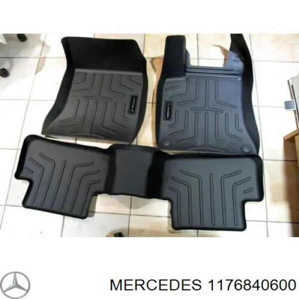Комплект ковриков Mercedes A1176840600 цена, от 25.42 USD