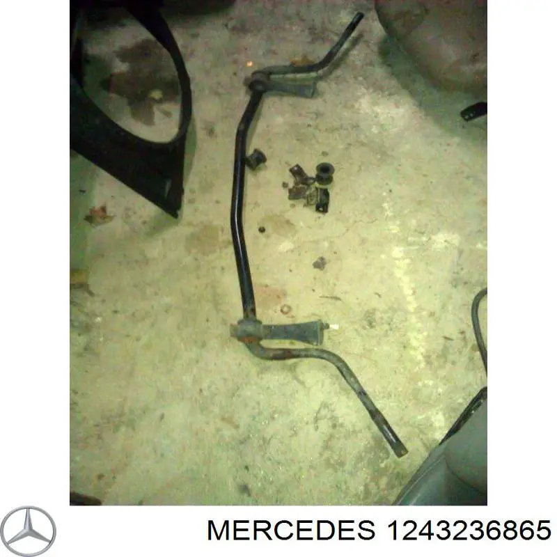 Стабилизатор передний 1243236865 Mercedes