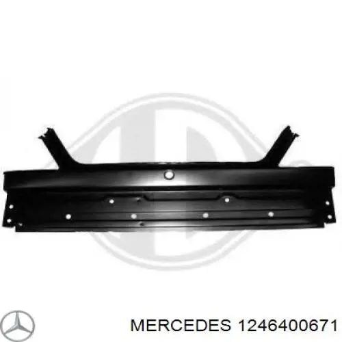 1246400671 Mercedes панель багажного отсека задняя
