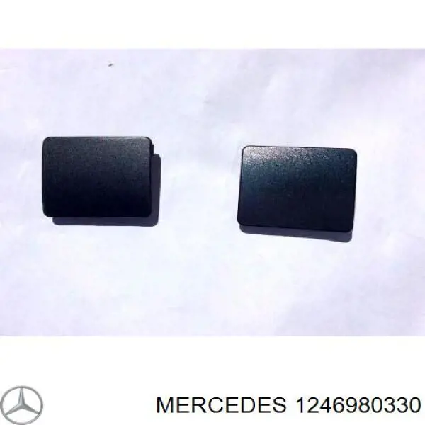 1246980330 Mercedes заглушка отверстия под домкрат (заглушка порога)