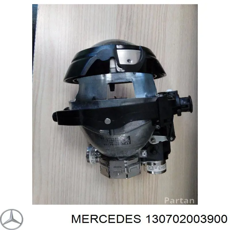  130702003900 Mercedes