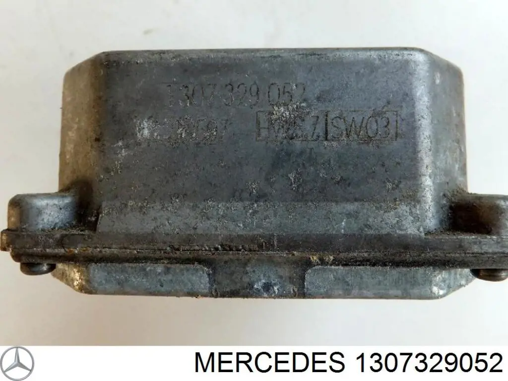 Купить 1307329052 Mercedes Блок розжига ксенона
