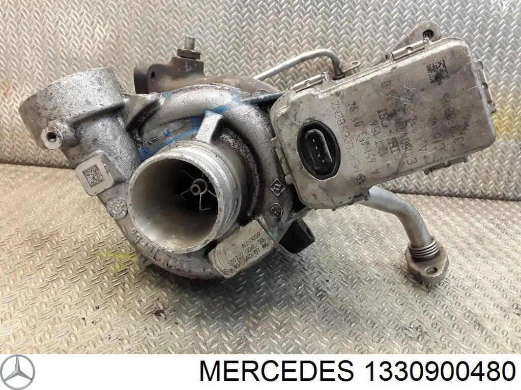 A1330900480 Mercedes турбина