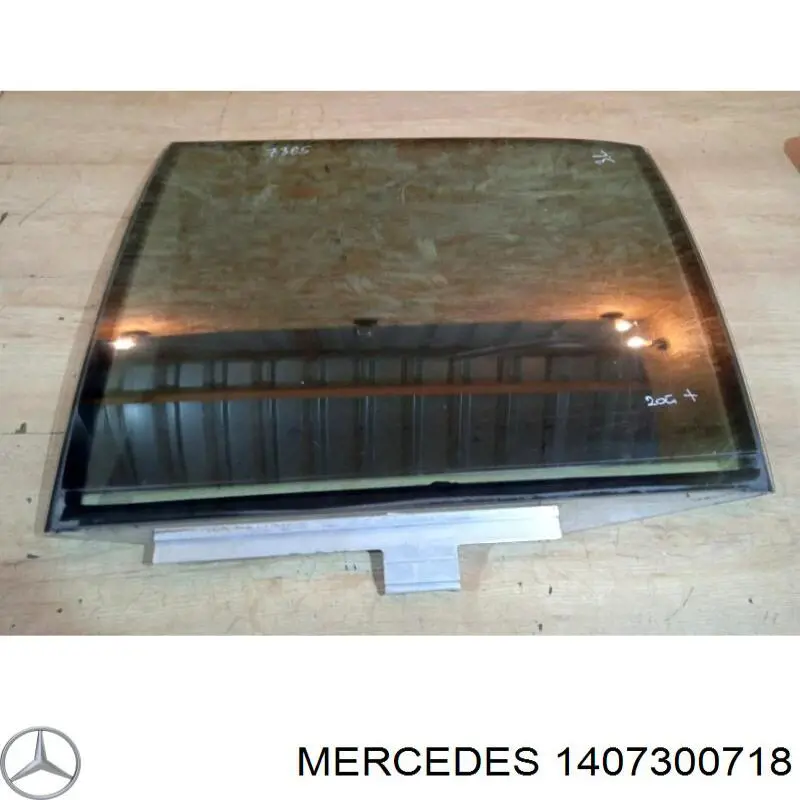  Стекло двери задней левой Mercedes S 