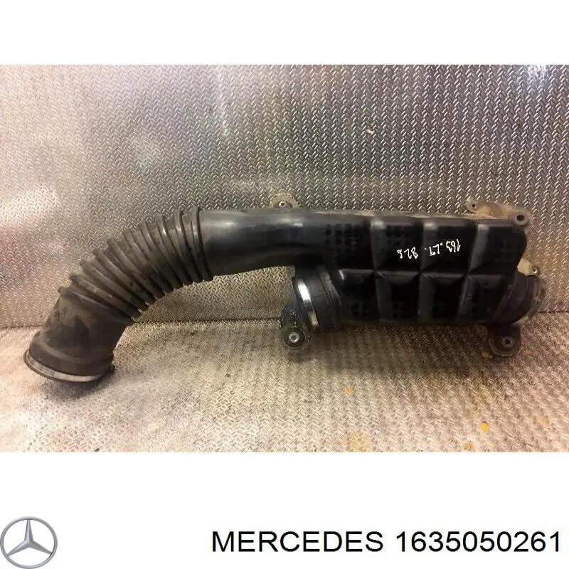 1635050261 Mercedes