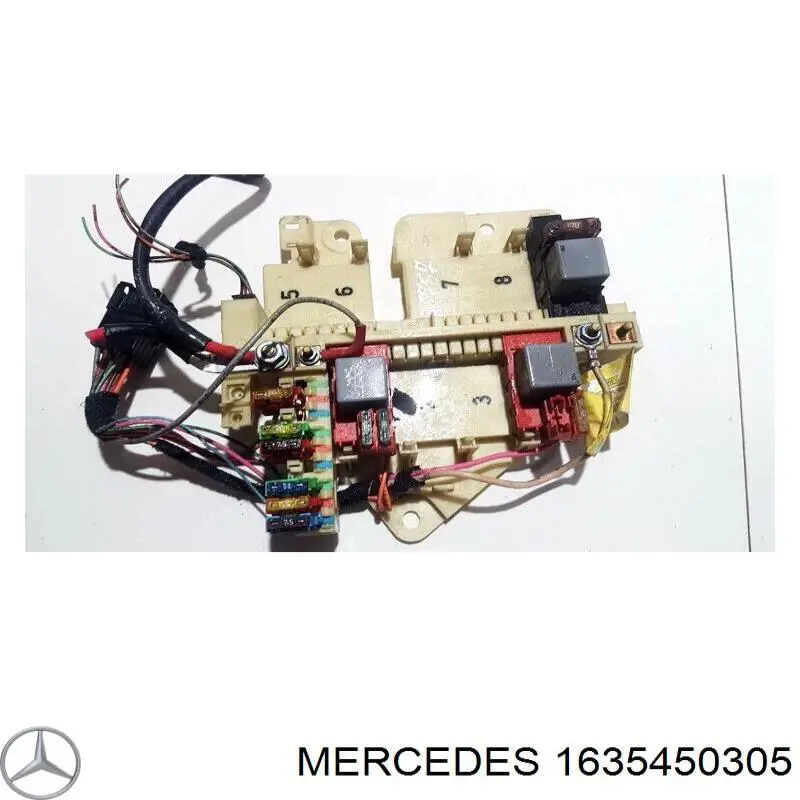  1635450305 Mercedes