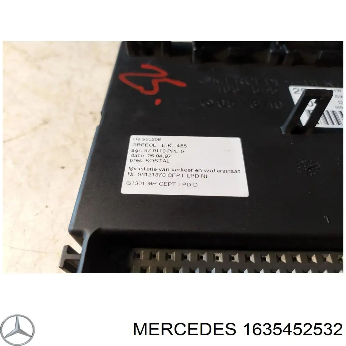  1635452532 Mercedes