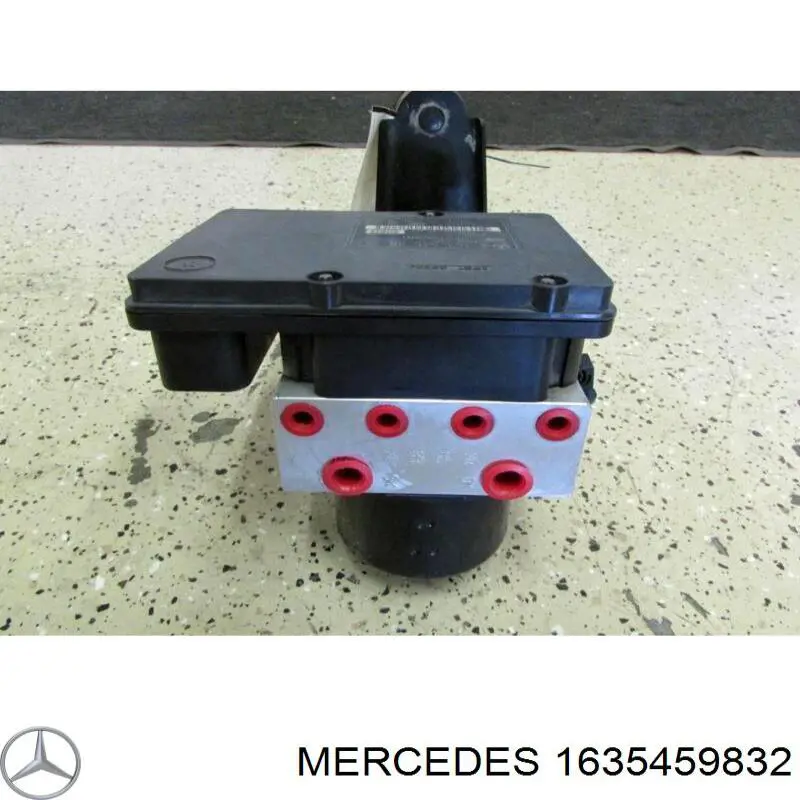  1635459832 Mercedes