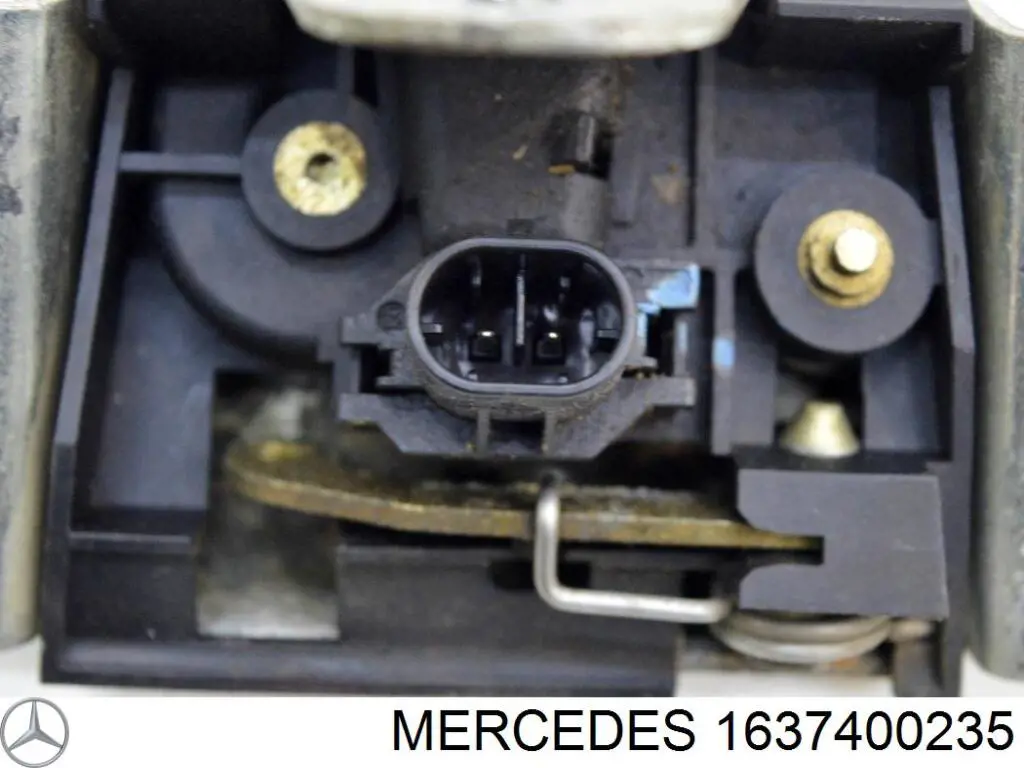 Замок багажника на Mercedes ML/GLE (W163)