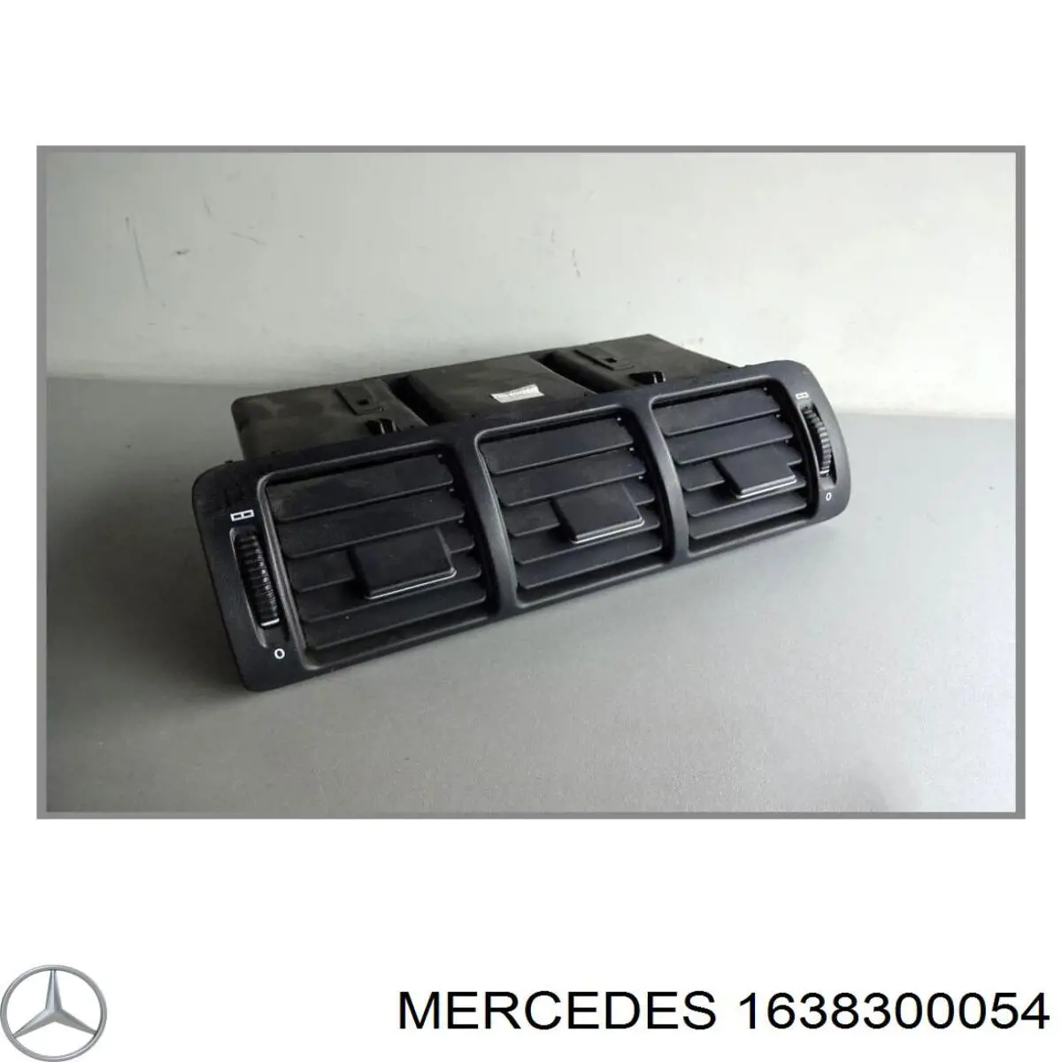 1638300054 Mercedes 