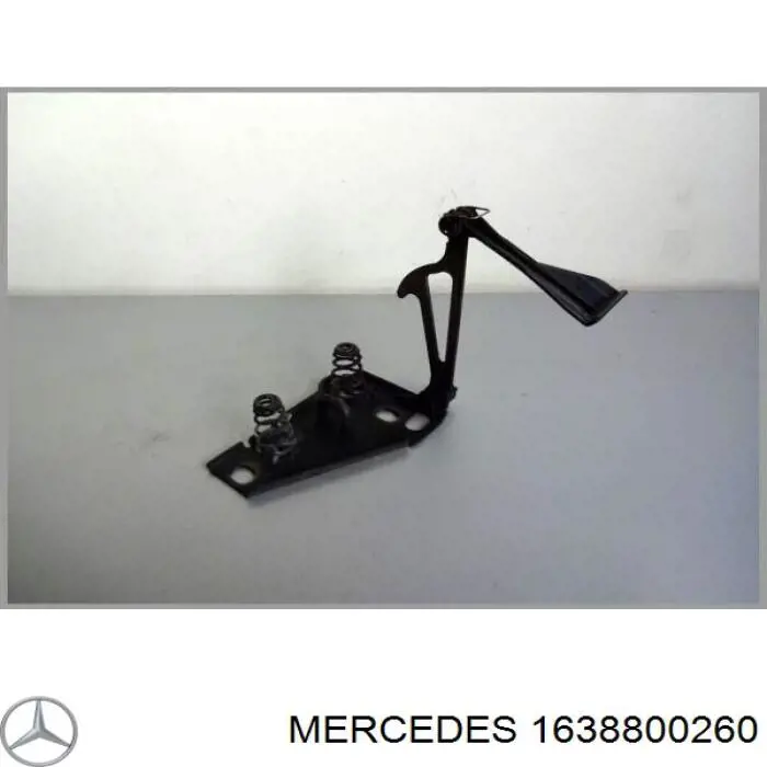  1638800260 Mercedes