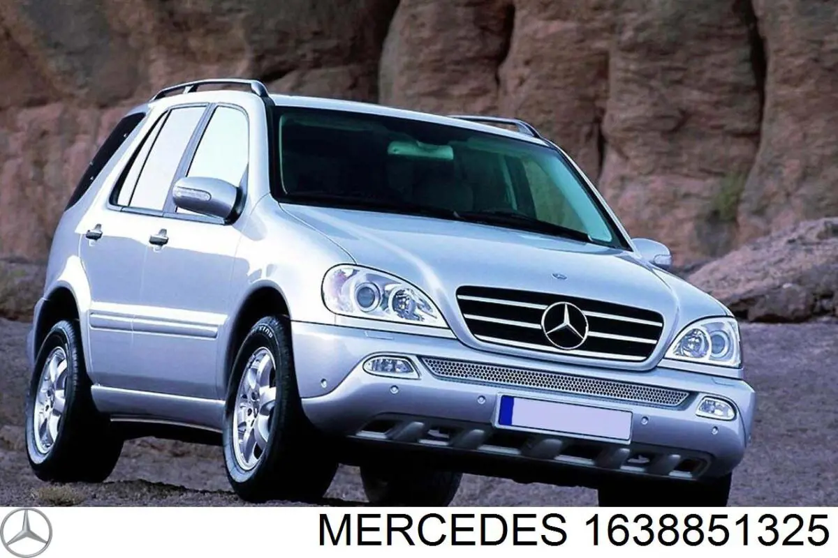 Спойлер переднего бампера левый 1638851325 Mercedes