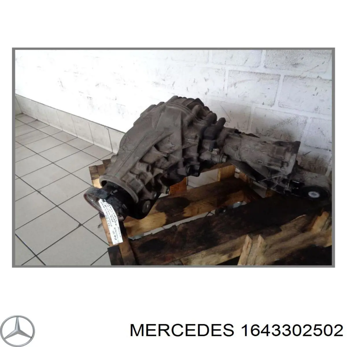 1643302502 Mercedes 