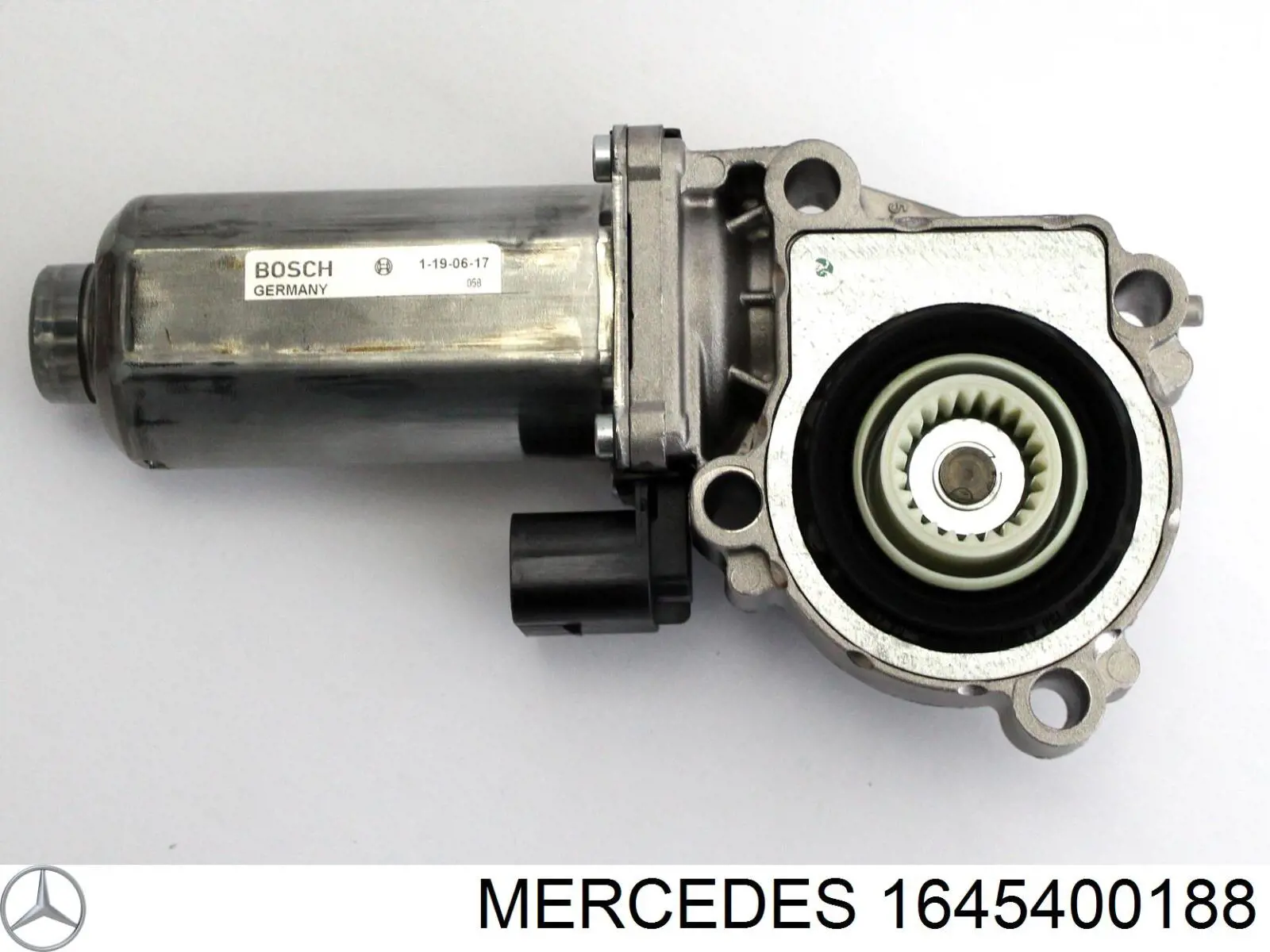 Мотор управления раздаткой на Mercedes GL-Class (X164)