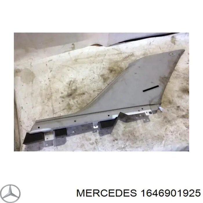 Купить 1646901925 Mercedes 