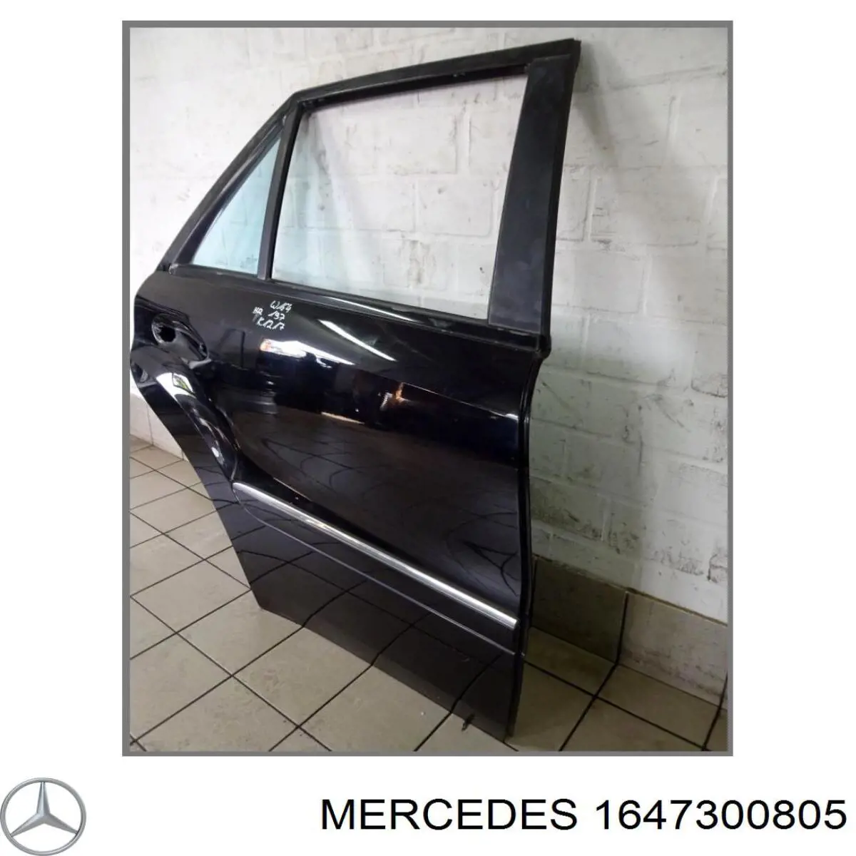 Задняя правая дверь Мерседес-бенц МЛ/ГЛЕ W164 (Mercedes ML/GLE)