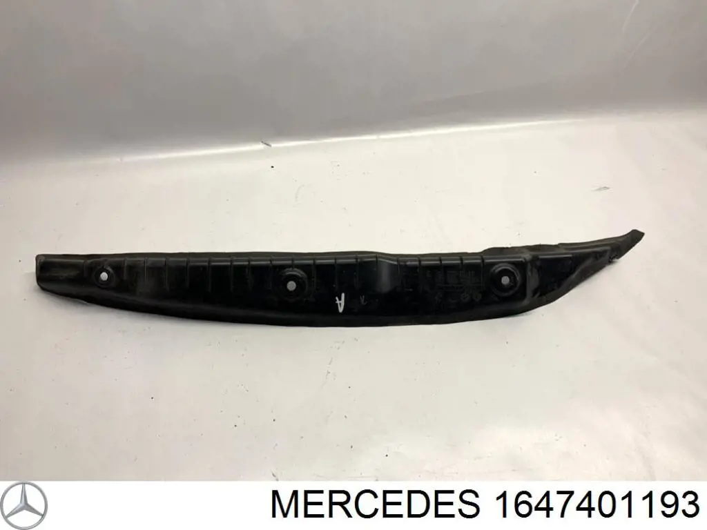 1647401193 Mercedes 