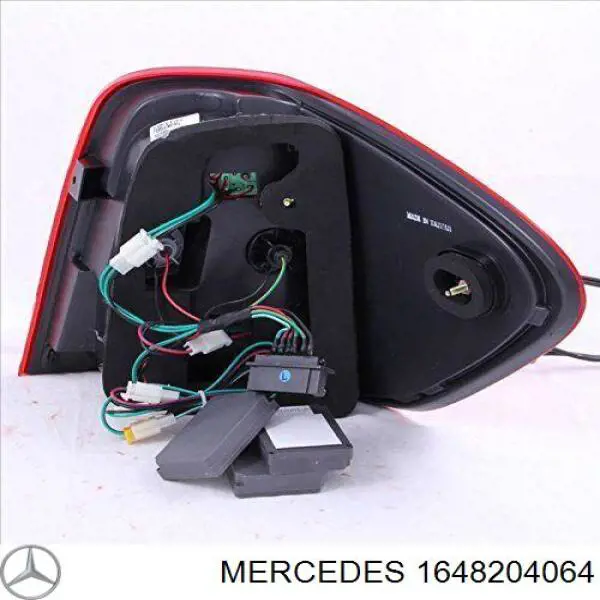 Задний фонарь 1648202264 Mercedes