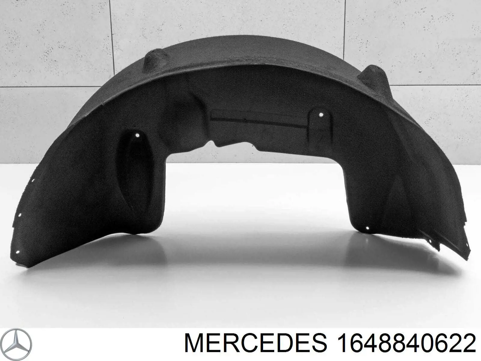 Подкрылок заднего крыла, правый на Mercedes ML/GLE (W164)