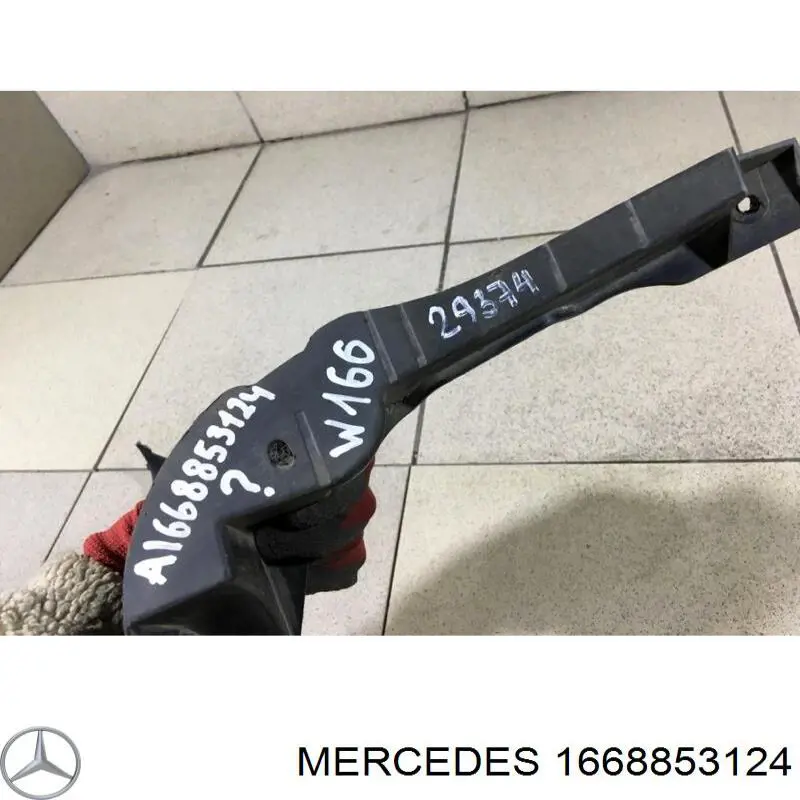 Купить 1668853124 Mercedes 