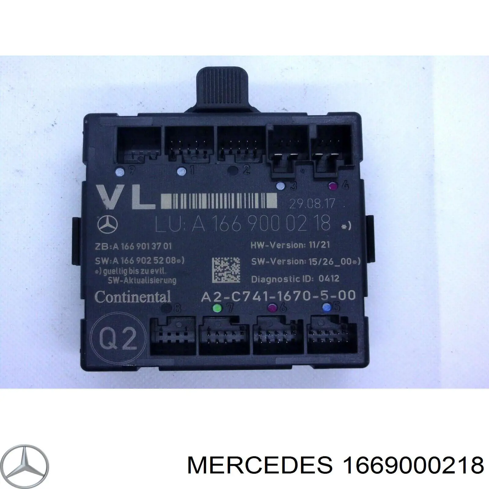 1669000218 Mercedes 