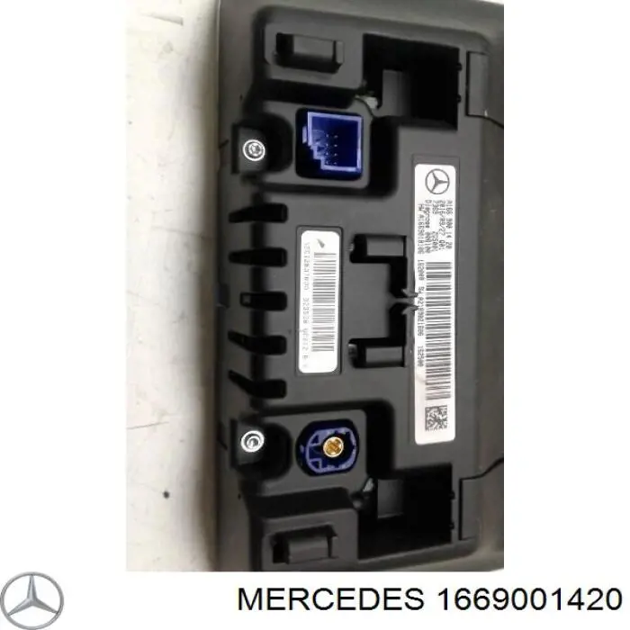 Дисплей бортового компьютера на Mercedes G (W463)