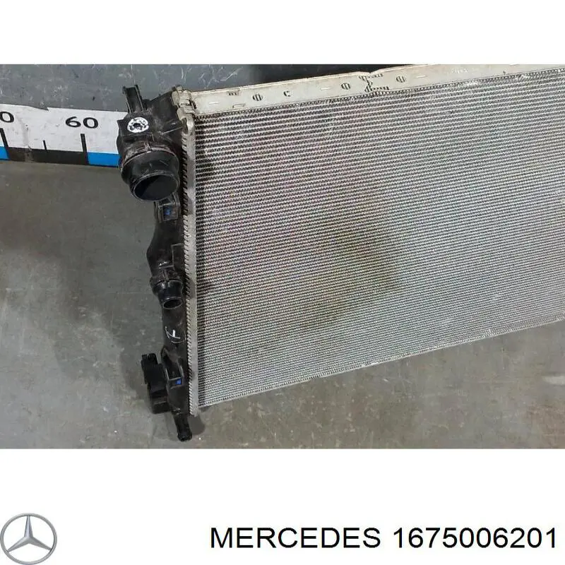 Радиатор охлаждения двигателя на Mercedes GLS X167