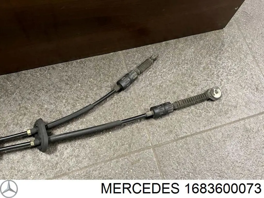 Трос КПП на Mercedes Vaneo (414)