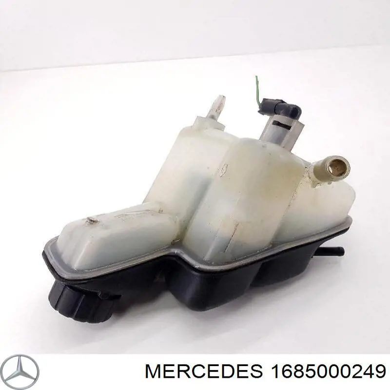  Расширительный бачок Mercedes 1685000249