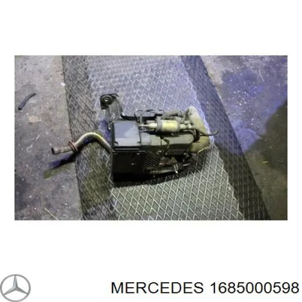  Mercedes 1685000598