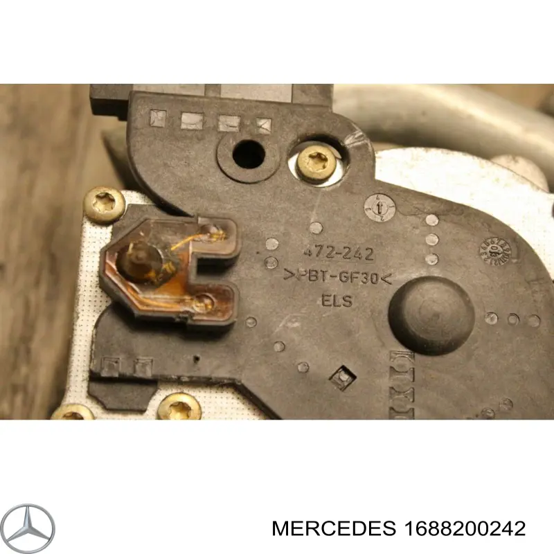 Мотор стеклоочистителя лобового стекла на Mercedes A W168