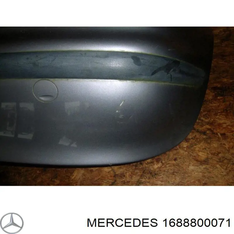 Задний бампер 1688800071 Mercedes