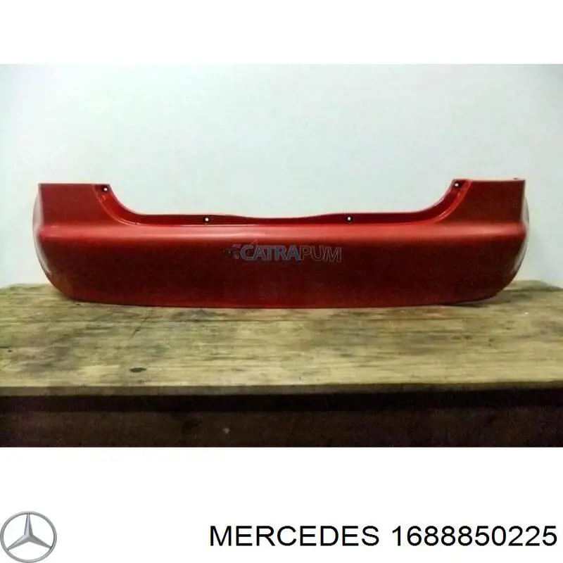 1688850225 Mercedes pára-choque traseiro