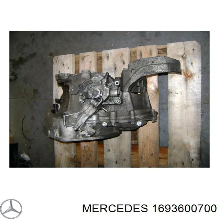 Коробка передач Mercedes A1693603600