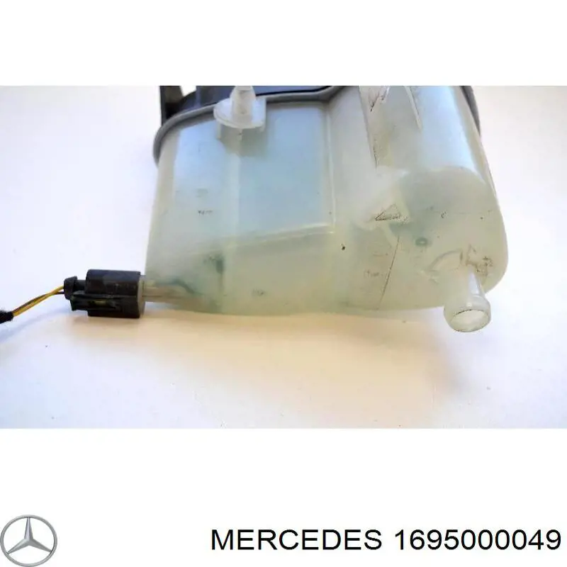 1695000049 Mercedes бачок