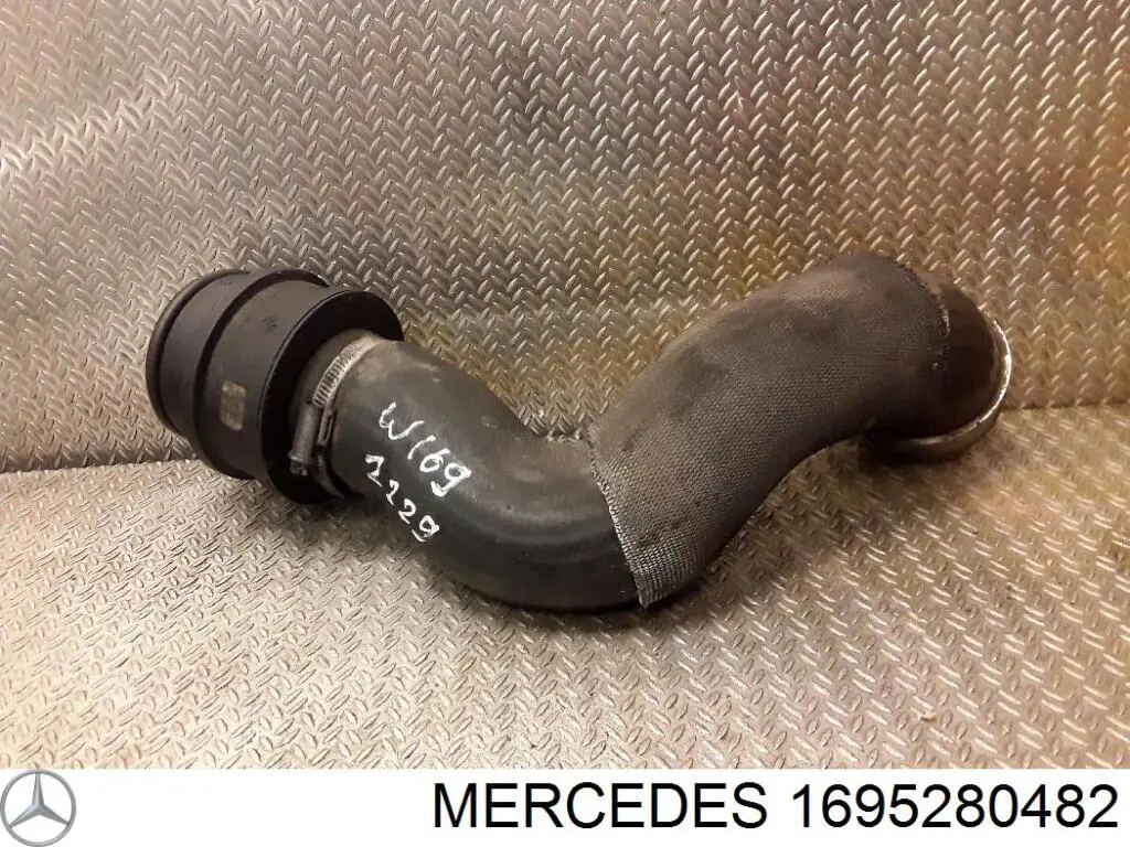 1695280482 Mercedes 