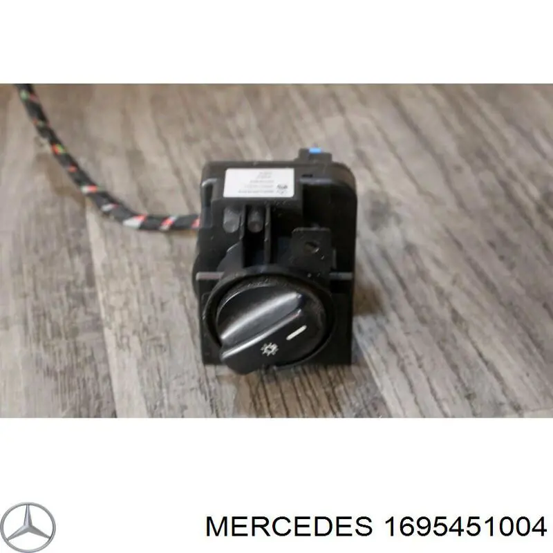  1695451004 Mercedes