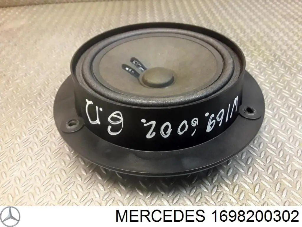  1698200302 Mercedes