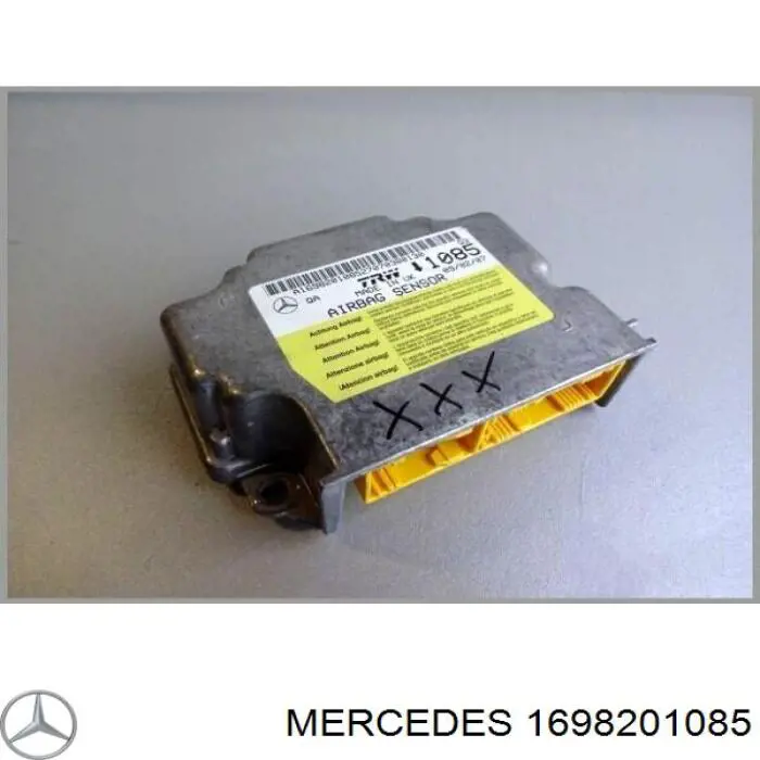 1698204185 Mercedes 