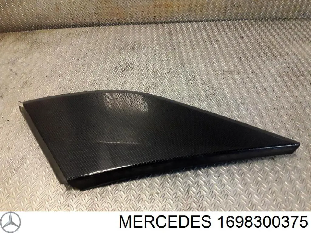 Сабля капота Mercedes 1698300375 цена, от 22.45 USD