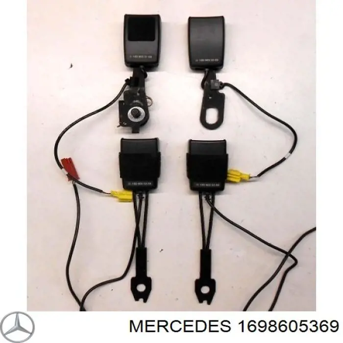 1698605369 Mercedes 