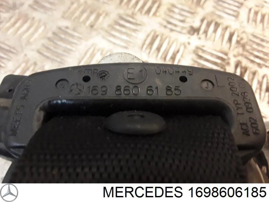Ремень безопасности задний левый 1698600585 Mercedes