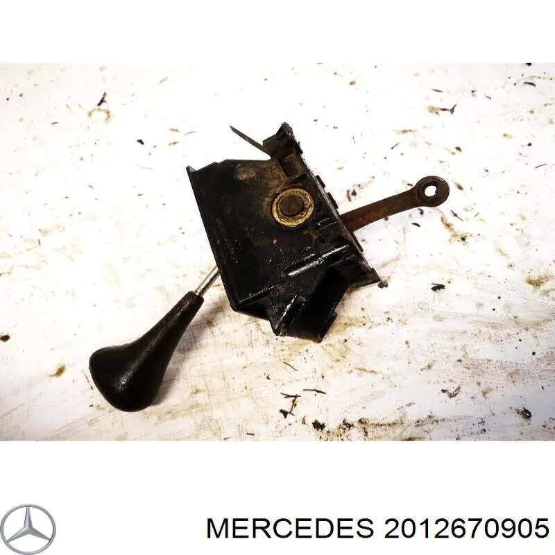 2012670905 Mercedes 