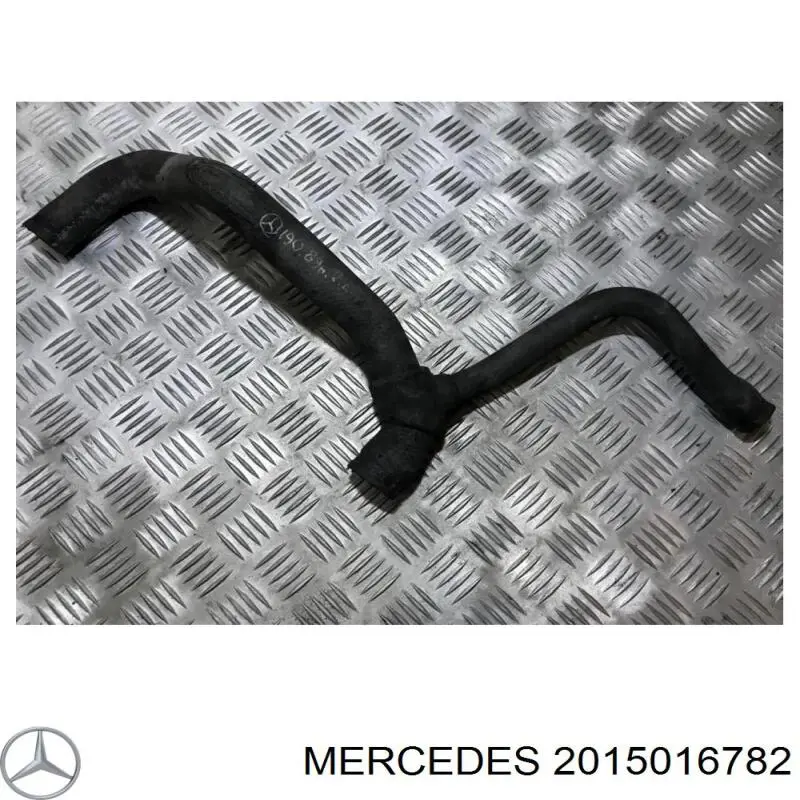 A2015016782 Mercedes шланг (патрубок радиатора охлаждения нижний)