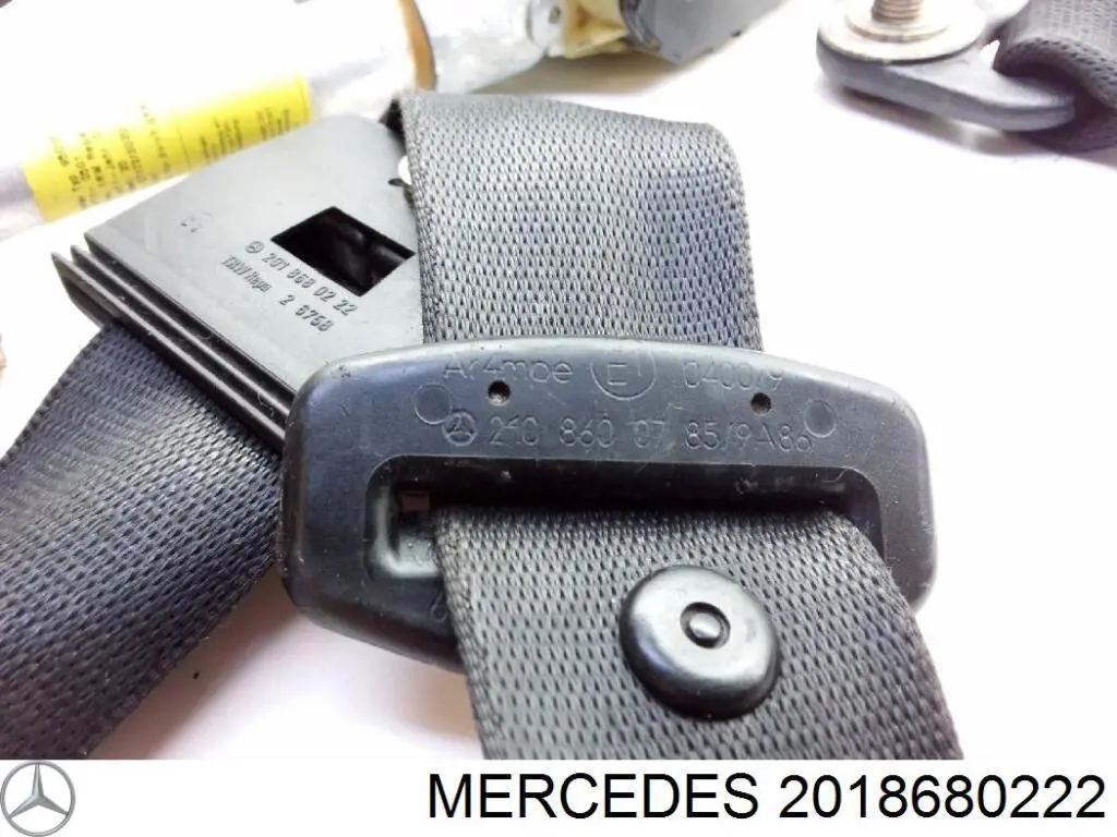 2018680222 Mercedes 