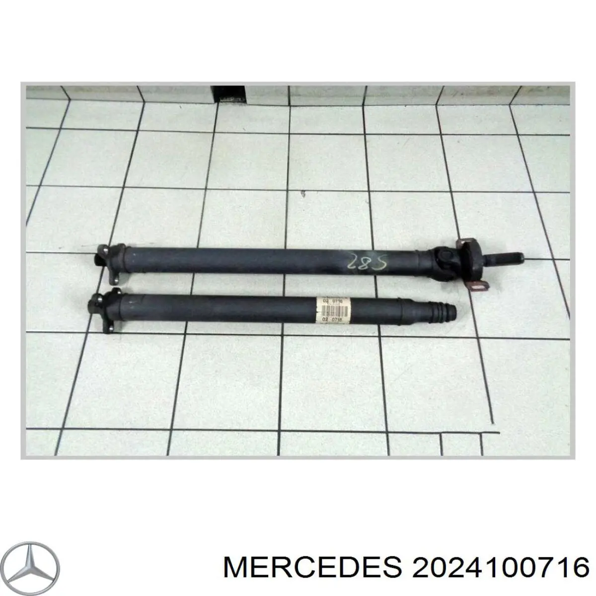 A2024100716 Mercedes junta universal traseira montada