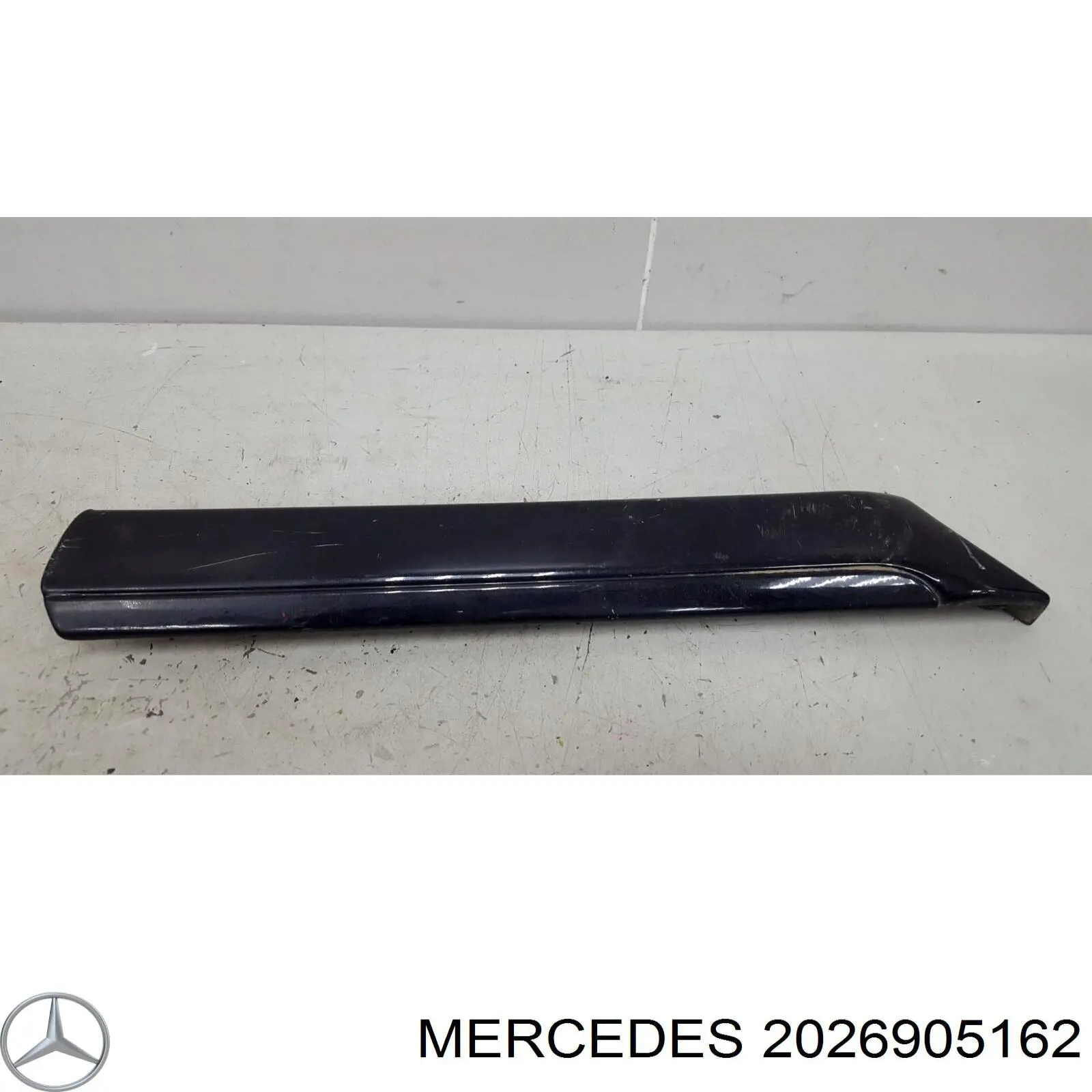 2026905162 Mercedes 